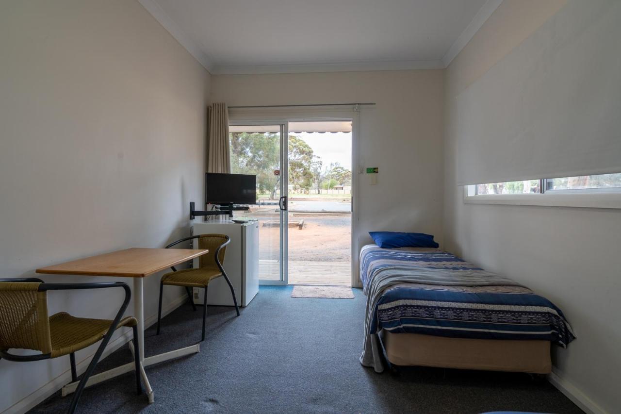 Great Western Motel Norseman Extérieur photo